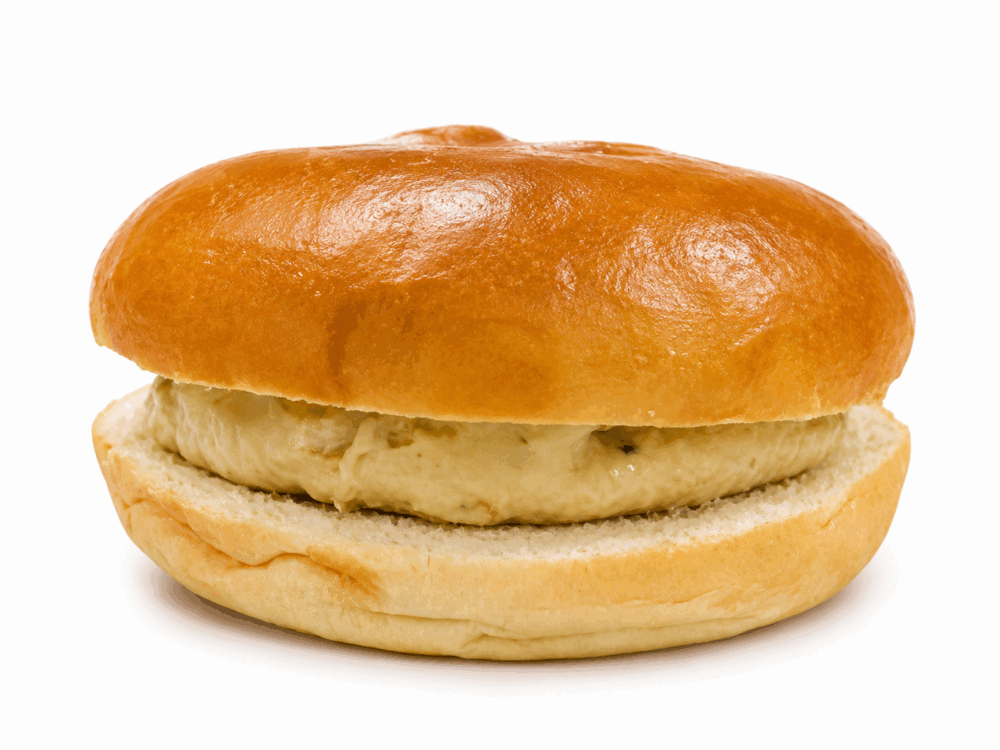 Avocado, egg & cream cheese bagel · 150 g